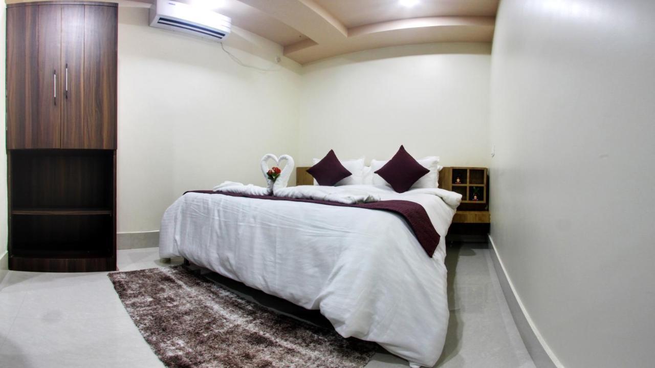 מלון גווהטי Bharalu Residency מראה חיצוני תמונה